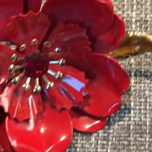 Vintage 60s Coro Enamel Flower Rhinestone Brooch - Picture 2 of 7